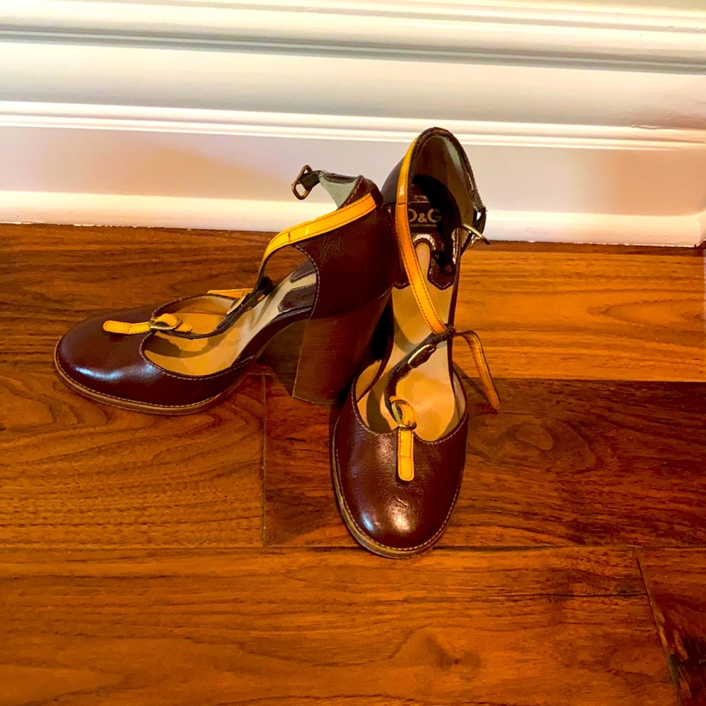 D&G shoes